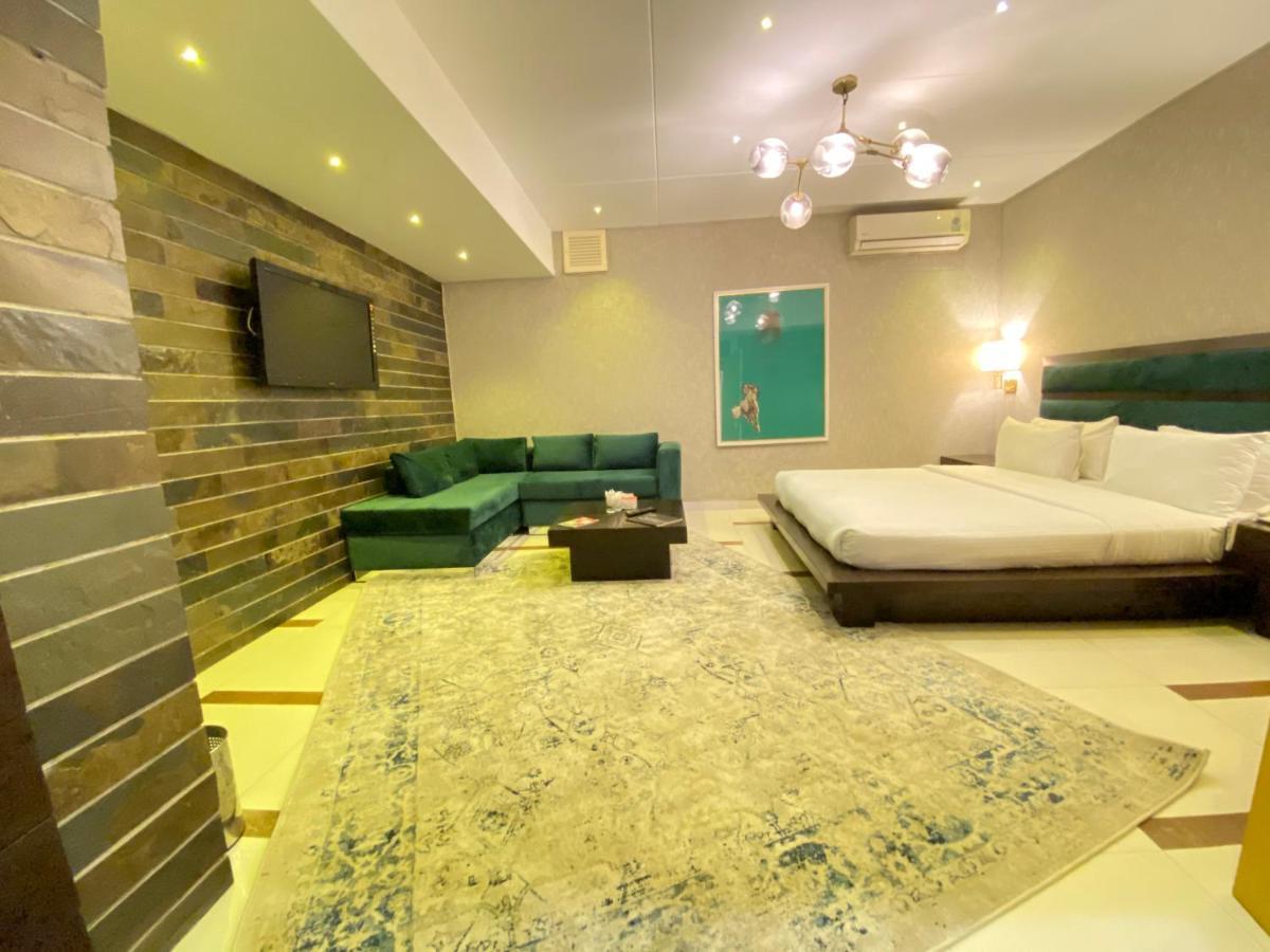 Lahore Continental Hotel Экстерьер фото